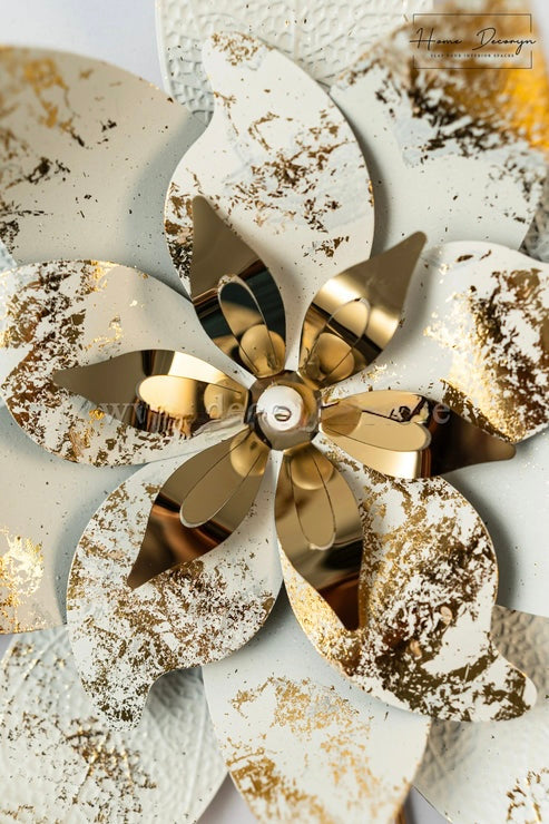 Golden metallic Wall decor